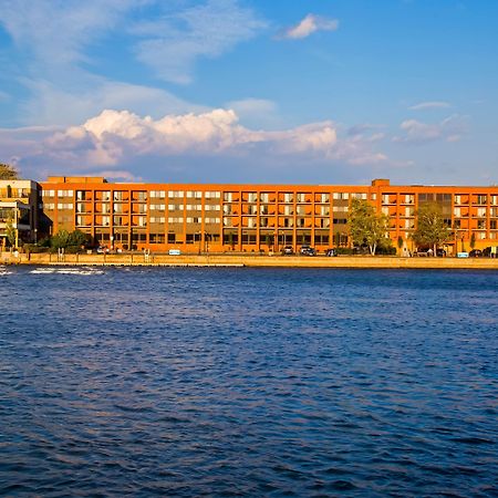 Best Western Plus Oswego Hotel And Conference Center Εξωτερικό φωτογραφία