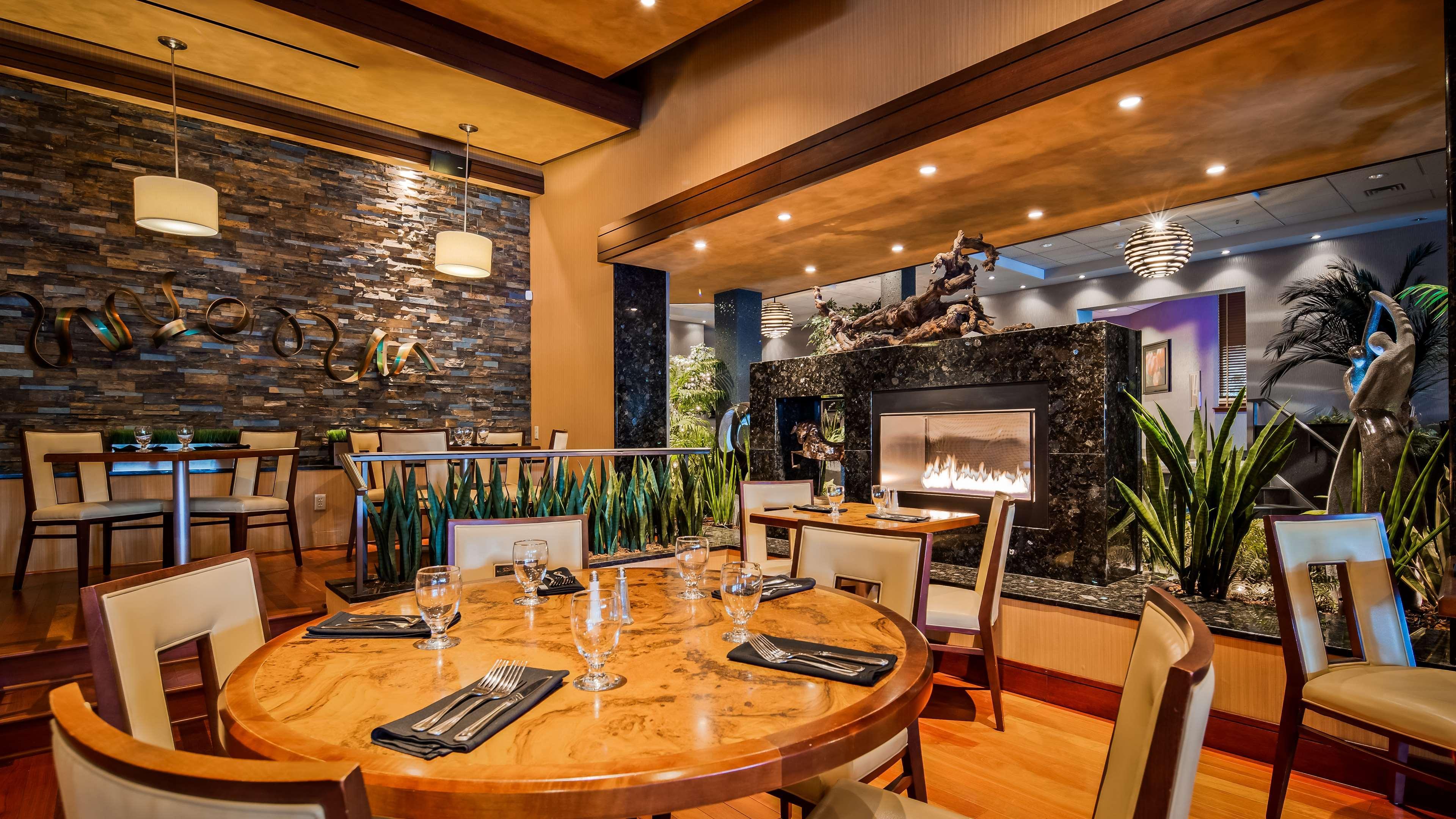 Best Western Plus Oswego Hotel And Conference Center Εξωτερικό φωτογραφία