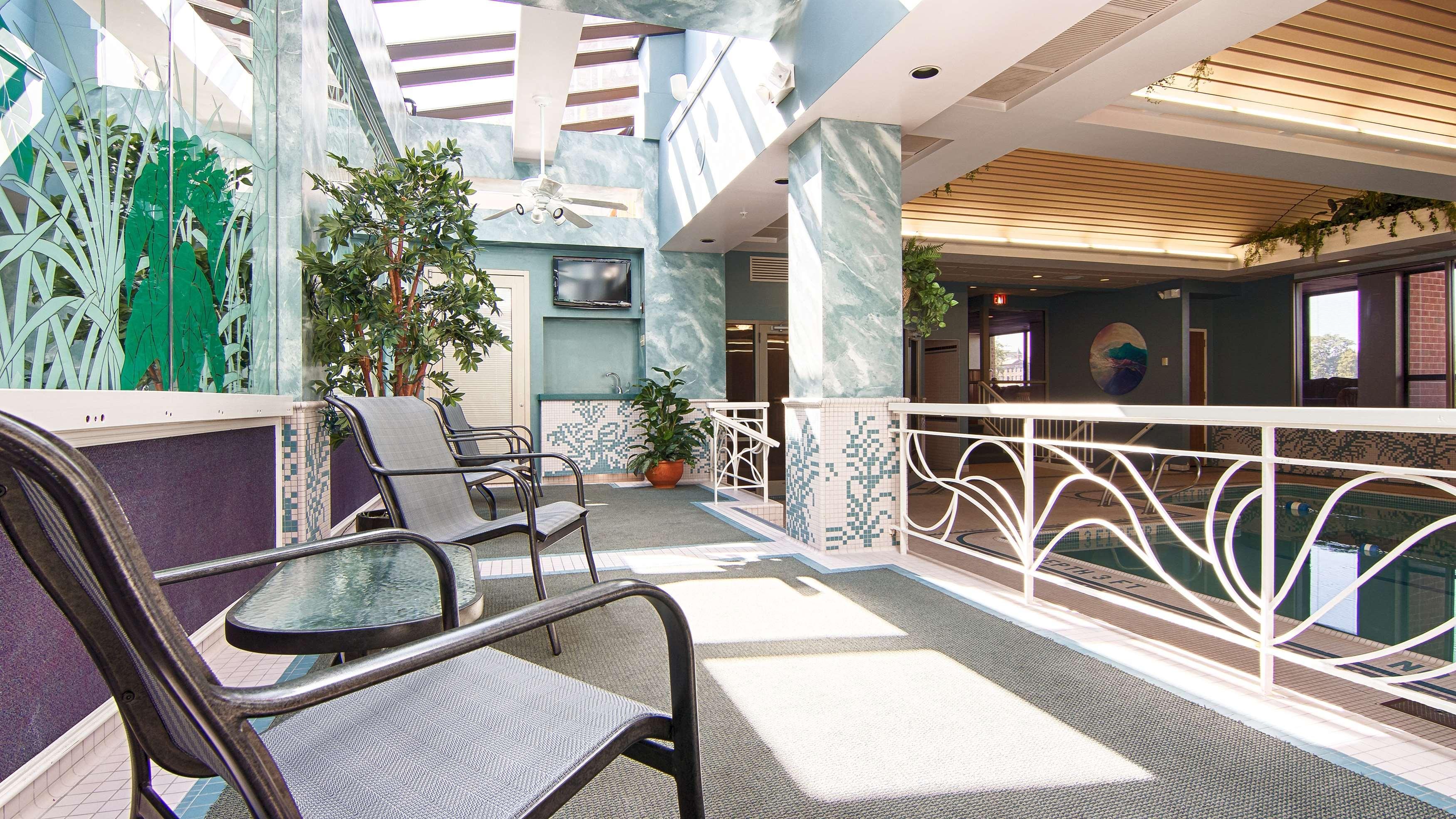 Best Western Plus Oswego Hotel And Conference Center Εξωτερικό φωτογραφία